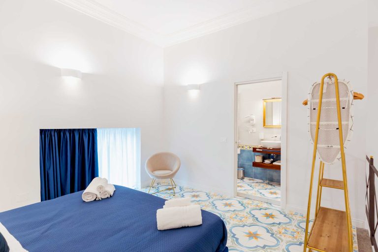 Atri Rooms Centro Storico Napoli – Santa Chiara Room 7